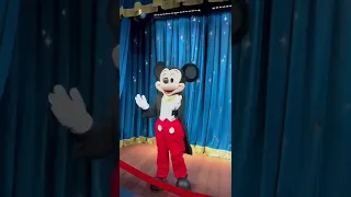 How to get a Private Meet & Greet with Mickey at Disney! 😱