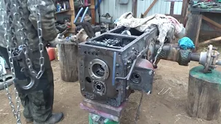 трактор ЮМЗ 6/разбираем КПП///tractor YUMZ 6/disassembling the gearbox