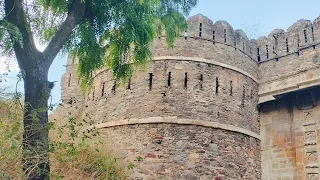 देबारी दरवाजा (उदयपुर मेवाड़)- असंख्य युद्धों को झेल कर पूर्व दिशा से मेवाड़ की सुरक्षा करने वाला