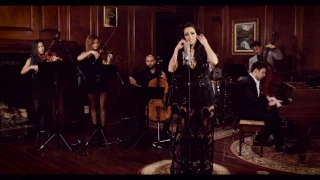 Como La Flor - Postmodern Jukebox ft. Mayre Martinez-  Vintage Selena Tribute