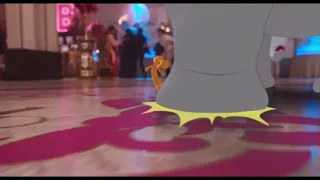 Tom & Jerry (2021): Tom Running Into Malcolm's Butt