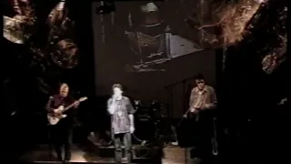 Зимовье Зверей | Константин Арбенин | Я обрастаю вещами | Live 2005
