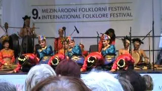 SAMAN ACEH DANCE - Final day of  9th International Folklore Festival - Prague 2012