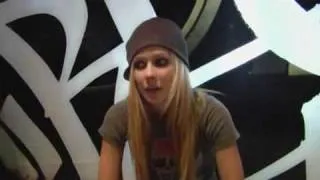 Avril Lavigne - My happy ending LIVE AND BACKSTAGE HQ