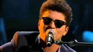 Bruno Mars   Just The Way You Are @ Live Grammy Nominations Concert 2011