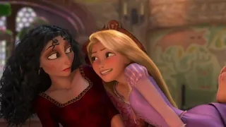 Rapunzel y Madre (enredados latino) escena del espejo Disney Latino