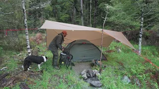 Kamperen in de regen - Tent en Tarp