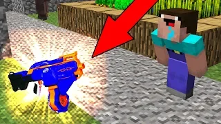 Minecraft: NOOB vs PRO: NOOB FOUND NERF GUN CHALLENGE 100% TROLLING