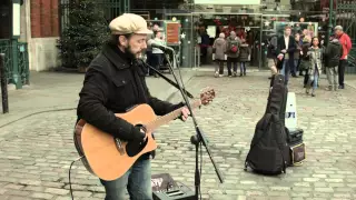 The Blower's Daughter - Rob Falsini sings in Covent Garden