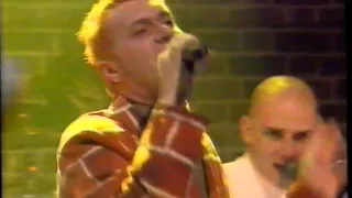 Chumbawamba - Tubthumping (I Get Knocked Down)