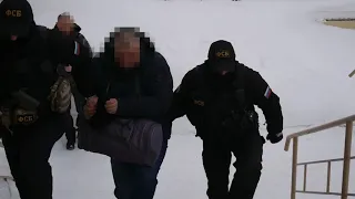 В Усинске ФСБ задержали подпольных оружейников