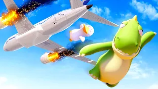 Jumping Off a Plane That's CRASHING - Party Animals Gameplay