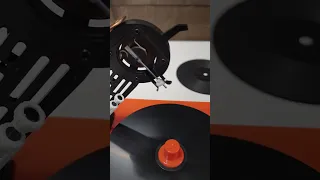 How to make your own vinyl record in a minute