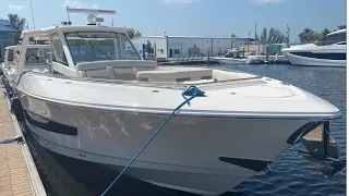 2020 Boston Whaler 420 Outrage Boat For Sale at MarineMax Fort Myers, FL