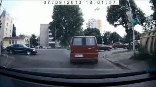 #104 Russian Road Rage and Car Crashes