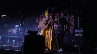 @tessaviolet  Live - Kitchen Song - voice meme (Mellow)  (The Showbox, Seattle, August 31, 2023)