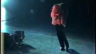 Alanis Morissette - 6/8/96 Greek Theatre, UCBerkeley, CA