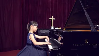 Xinyue Zheng (6 years old) plays Mozart Piano Sonata in C major, No 16, K 545, Allegro
