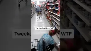 Crack head in Walmart pt.2