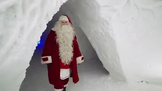 Santa Claus envía mensaje navideño a Camila