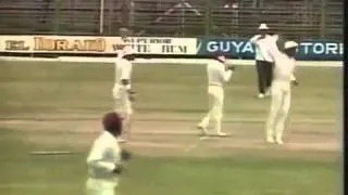 Unsporting cricket by the West Indies   Dean Jones bizarre run out