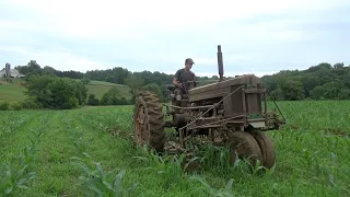 Cultivatin' Corn: John Deere 50