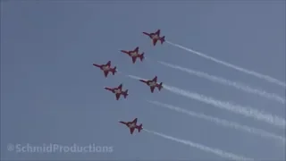 Patrouille Suisse low pass at Zürich-Kloten (with live ATC)