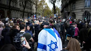 Thousands march in Paris against antisemitism