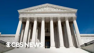 Supreme Court extends pause on controversial Texas immigration law