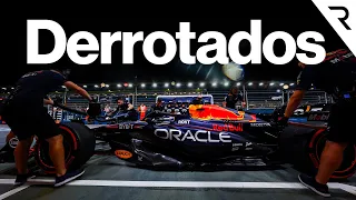 Por qué el coche de #F1 de Red Bull se hizo "inmanejable" en Singapur