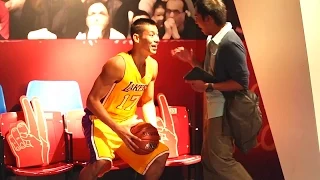 Jeremy Lin Wax Museum PRANK is HILARIOUS! | What's Trending Now!