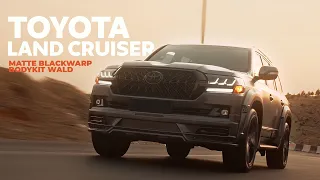 Toyota Land Cruiser / matte blackwarp (HEXIS) - BODYKIT WALD