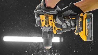 DeWalt's 20v hammer drill "DCD805" powerful drill! 🫨🤯 #dewalt #toolreview #diy #tools  #carpenter