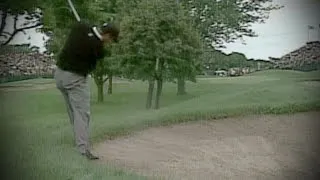 Tiger Woods' Amazing 3-iron from 18th Hole Bunker | 2002 PGA Championship at Hazeltine