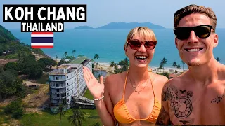 This is KOH CHANG 🇹🇭 Paradise on Earth in THAILAND (island tour)