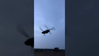 Boeing Chinook CH-47 helicopter fly by (great sound)