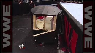 Kane vs. The Undertaker - Casket Match: Raw, October 19, 1998