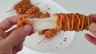 ÇOK BEĞENİLEN CORN DOG TARİFİ 2 🔝 BİZ BUNA BAYILDIK, 5 DAKİKADA HAZİRLAYACAGİNİZ PRATİK KAHVALTILIK