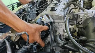 Probando Distribuidor de encendido de Toyota Corolla fuel injection (ajustando tiempo).