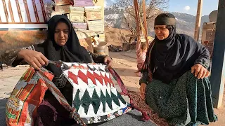 Making a Beautiful Traditional Backpack by Omol's Mother/ Living in the Traditional Society