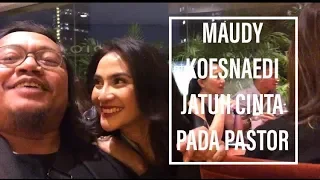 Ketika Maudy Koesnaedi Jatuh Cinta Pada Seorang Pastor