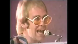 Elton John Crocodile Rock Royal Variety Performance 10-30-72