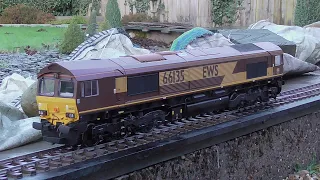 Converting a Class 66 Loco to Radio Control (in 3 minutes!)