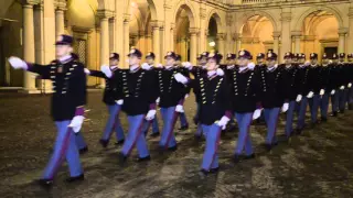 ACCADEMIA MILITARE DI MODENA Prima uscita solenne degli Allievi Ufficiali del 197° Corso "Tenacia"