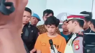 Adi Saputra, pria yang mengamuk dan #unboxing motor saat ditilang, menyampaikan permintaan maafnya