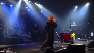 Florence + The Machine - Dog Days Are Over (Live from Bonnaroo, 2011)