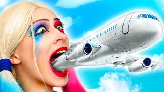 Harley Quinn sobrevive un accidente aéreo | Cambio de avión EXTREMO con trucos de TikTok por HaHack