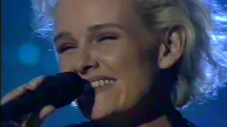 Eva Dahlgren - Vem Tänder Stjärnorna (Live Grammisgalan 1991)