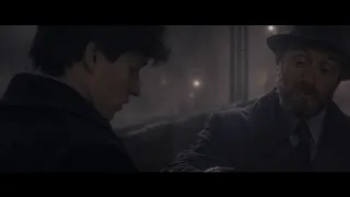 Fantastic Beasts: The Crimes of Grindelwald - Official Comic-Con International Trailer