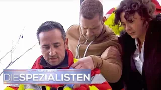 Sanitäter-Karawane: Betrunkener randaliert auf der Arbeit? | Die Spezialisten | SAT.1 TV